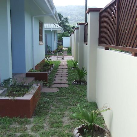 Le Relax Self Catering Apartment La Digue  Extérieur photo