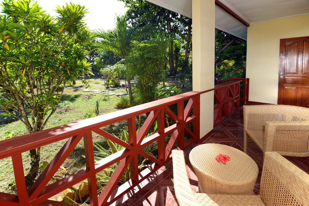 Le Relax Self Catering Apartment La Digue  Extérieur photo