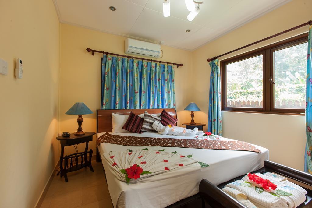 Le Relax Self Catering Apartment La Digue  Extérieur photo