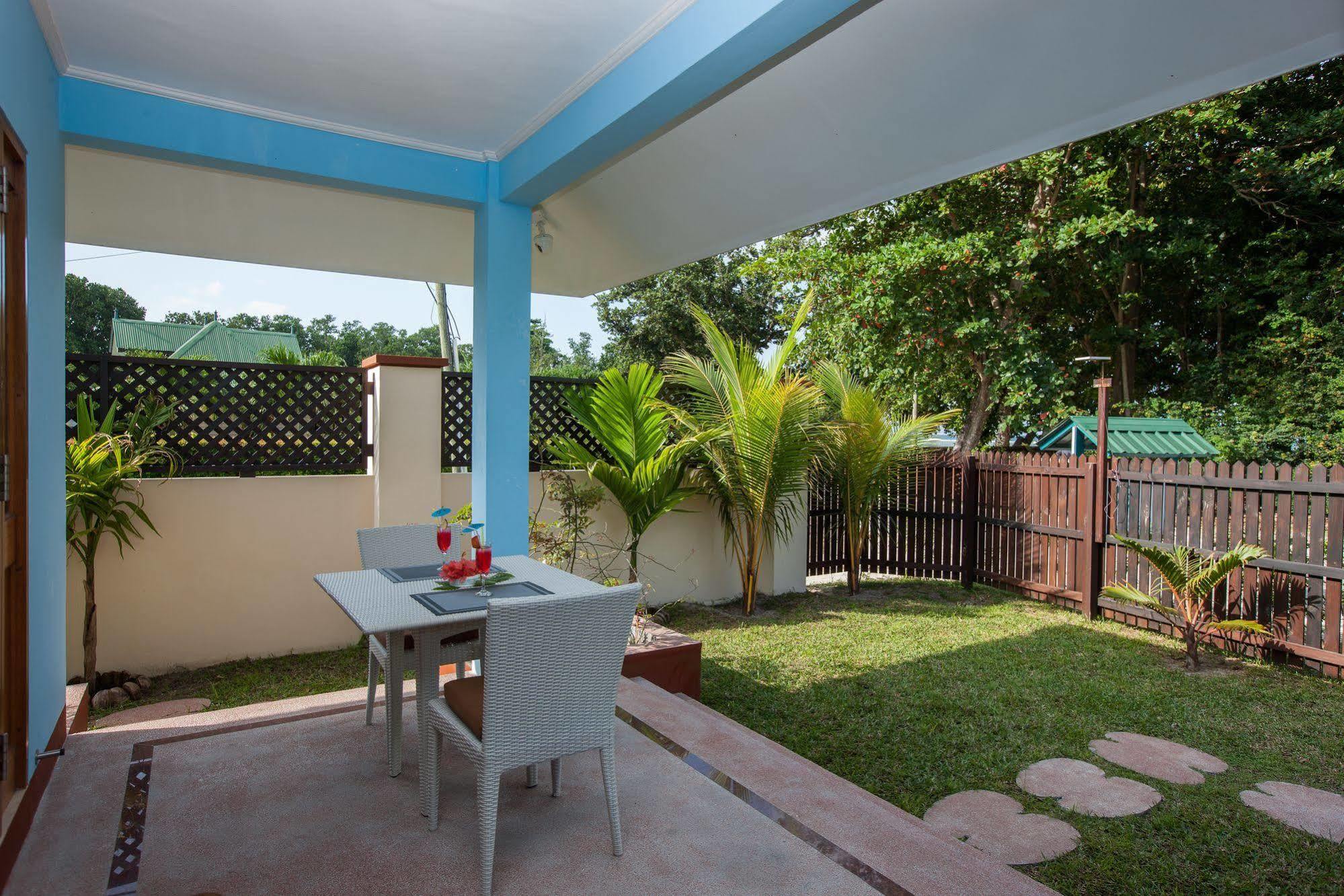 Le Relax Self Catering Apartment La Digue  Extérieur photo